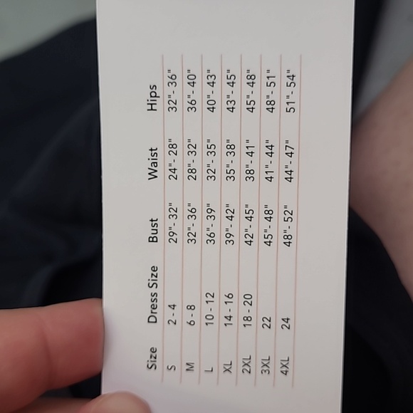 Shapermint Size XL Black Scoop Neck Cami - Picture 8 of 9